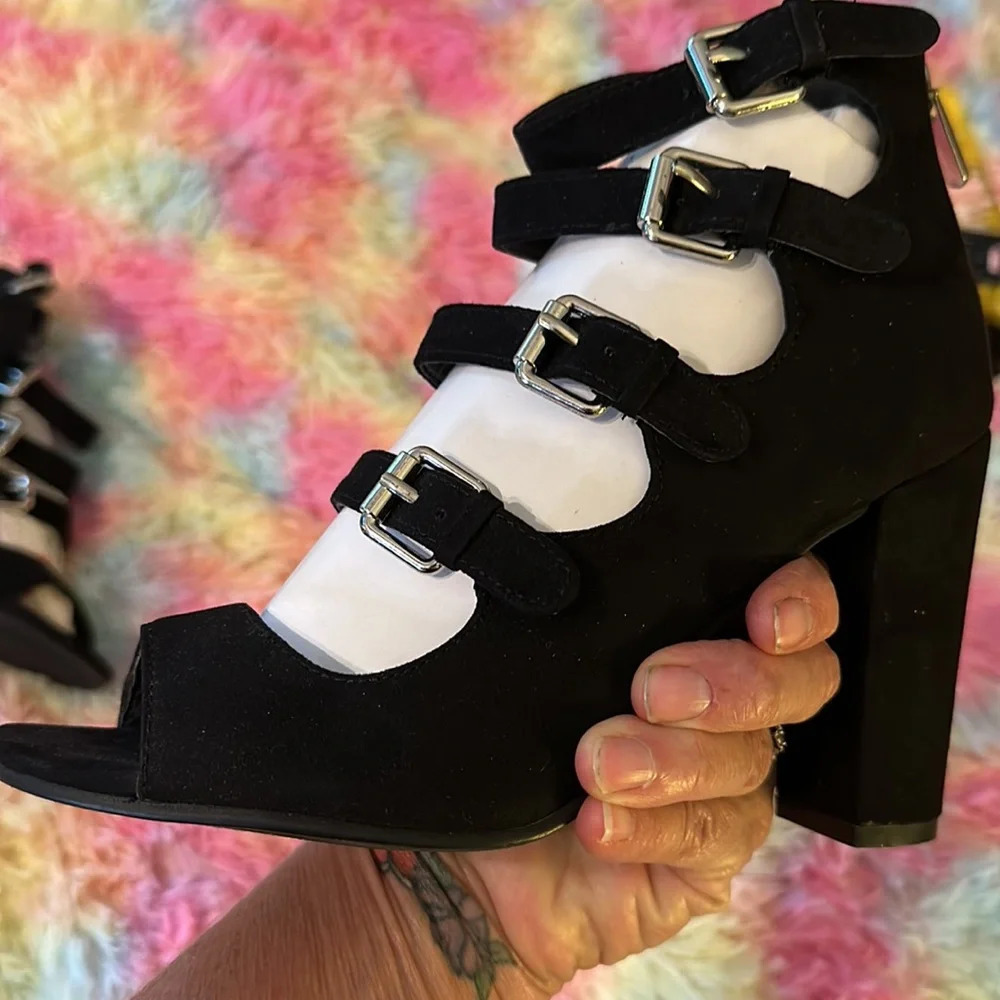 Indigo Rd. Strappy Sandals Sz 8M - Picture 2 of 8